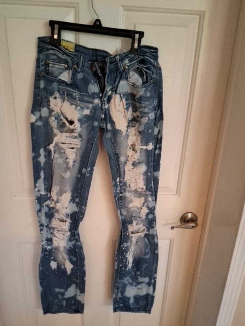 Machine Women's Distressed Bleach-Splatter Skinny Jeans - Blue